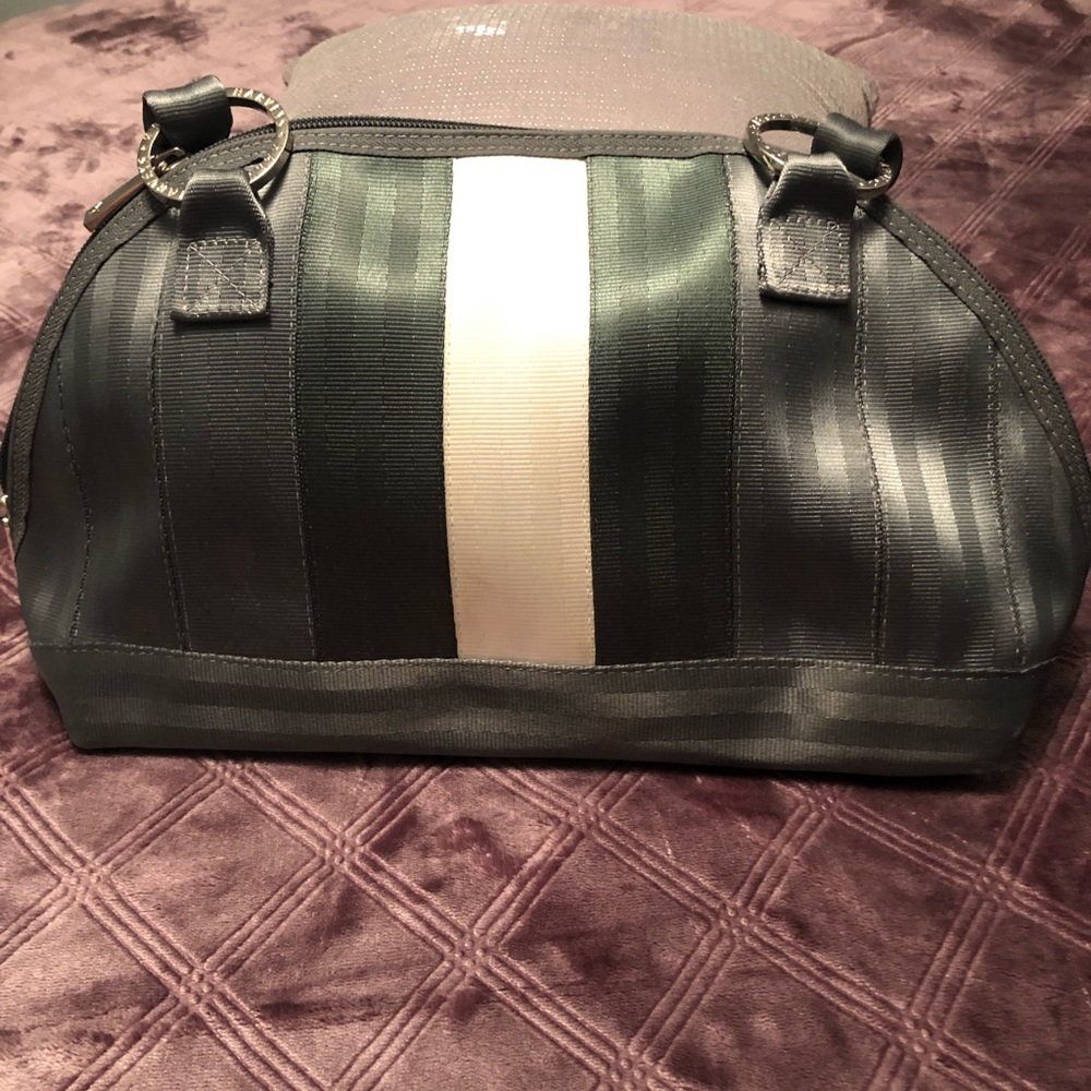 Harvey’s Small Belle Satchel Colorblock Cool.